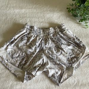 FLORAL HOTTY HOT LULU SHORTS